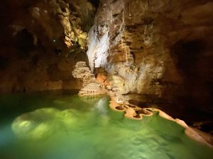 het is een reis naar het hart van de aarde