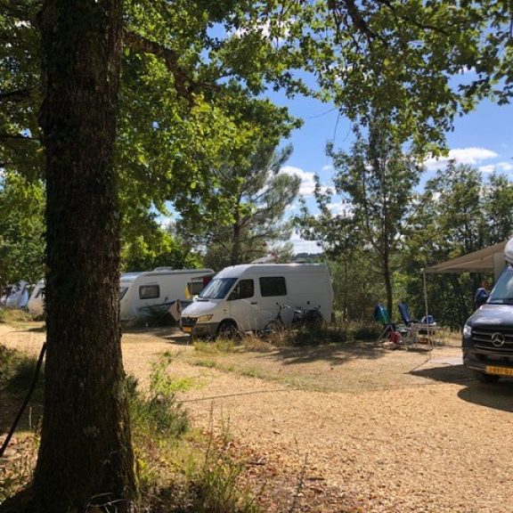campers & caravans