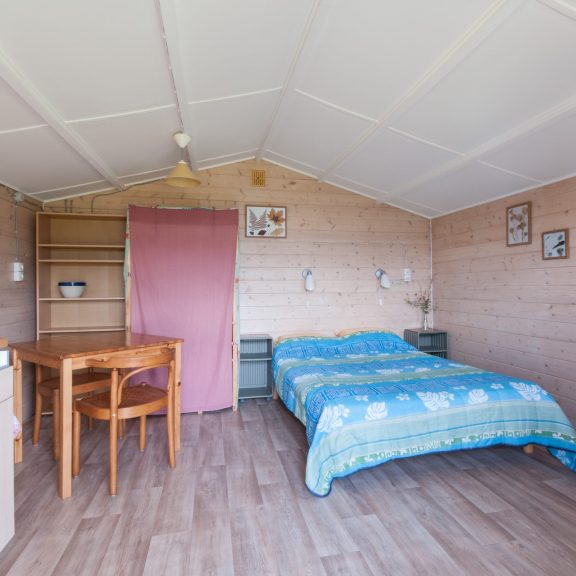 Chalet bed